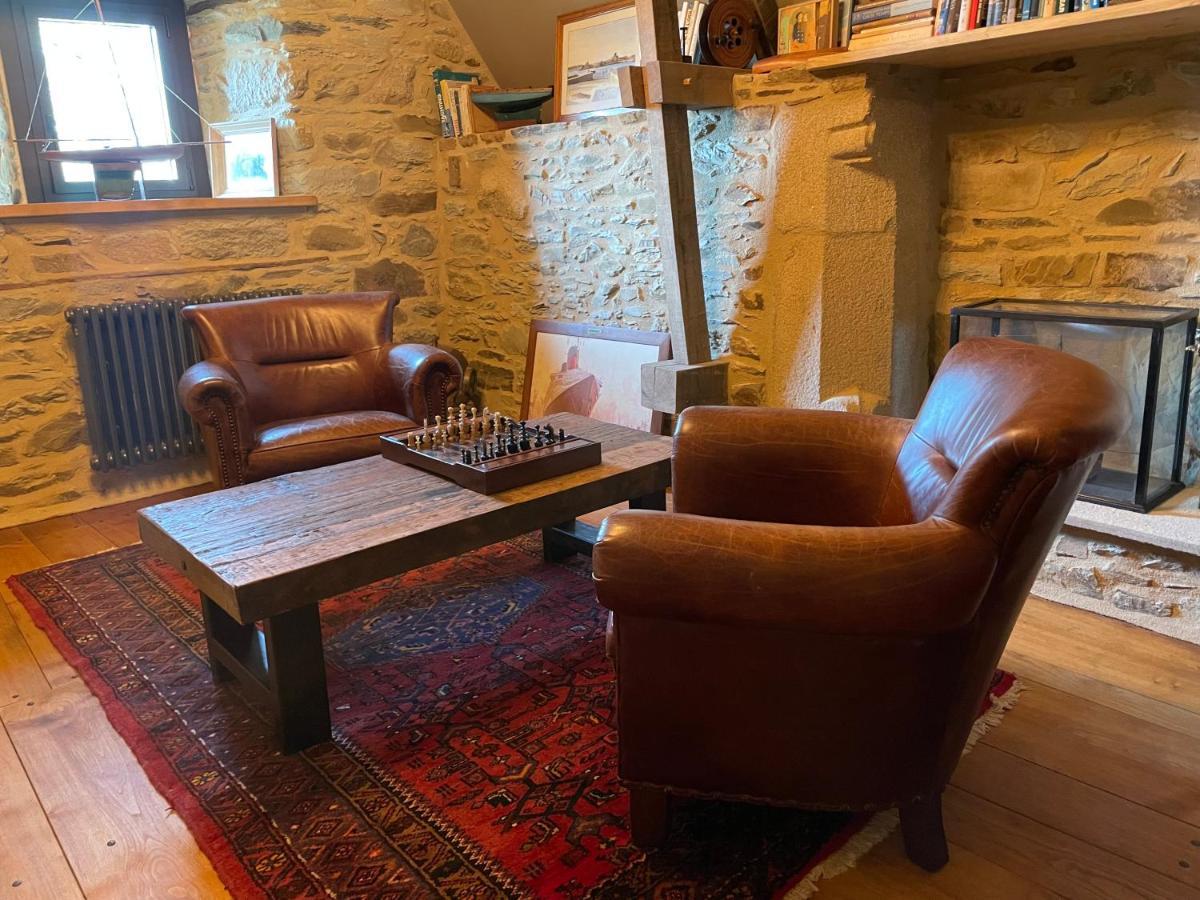 Manoir Medieval Du XV Ieme Siecle Minihy-Tréguier エクステリア 写真