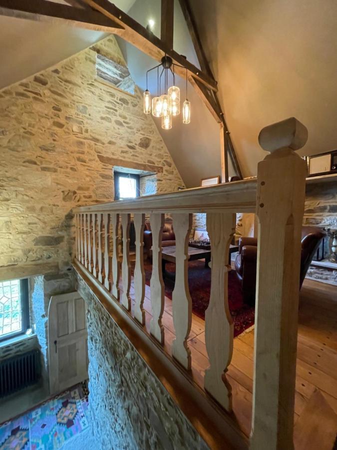 Manoir Medieval Du XV Ieme Siecle Minihy-Tréguier エクステリア 写真
