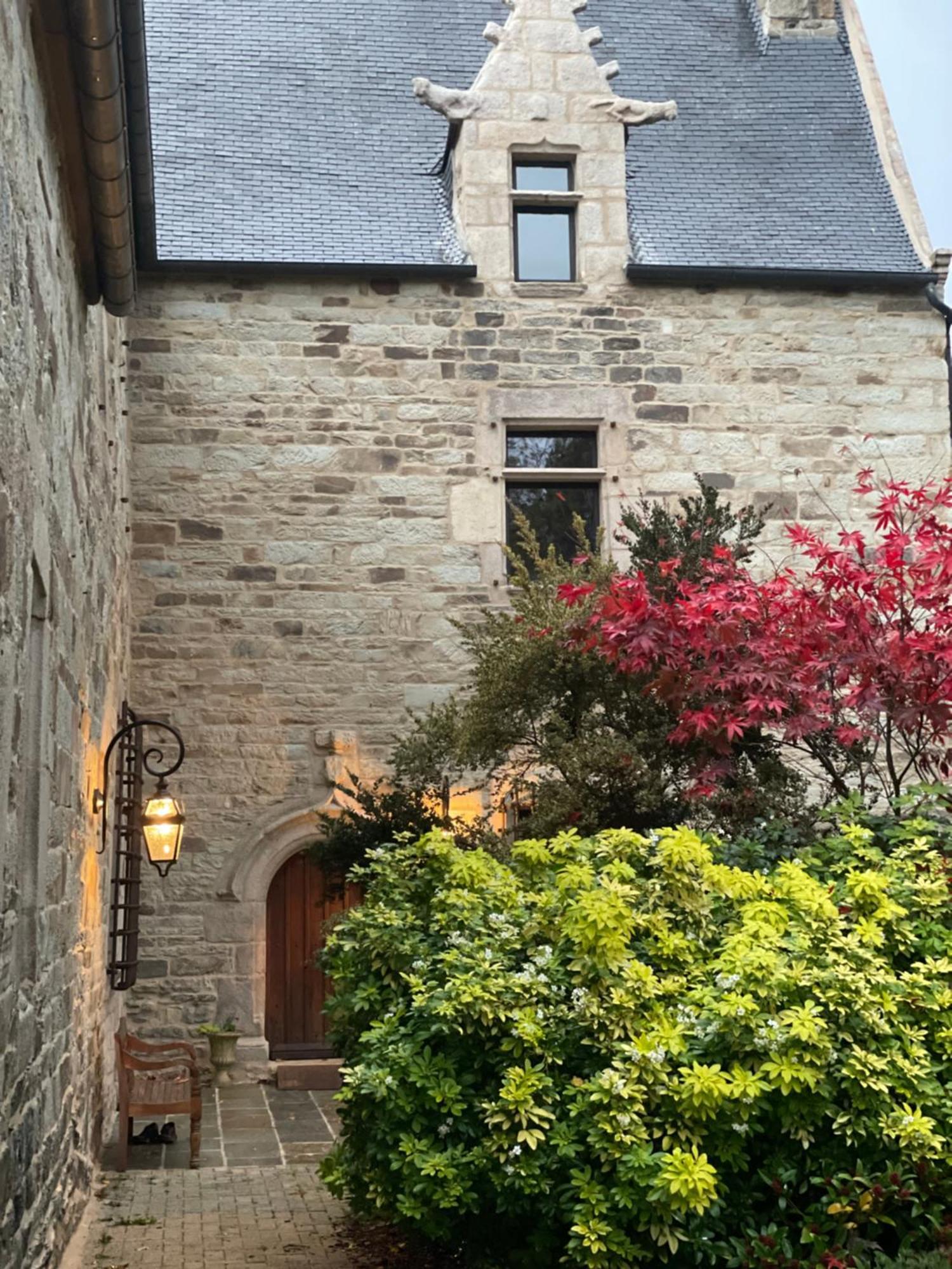 Manoir Medieval Du XV Ieme Siecle Minihy-Tréguier エクステリア 写真