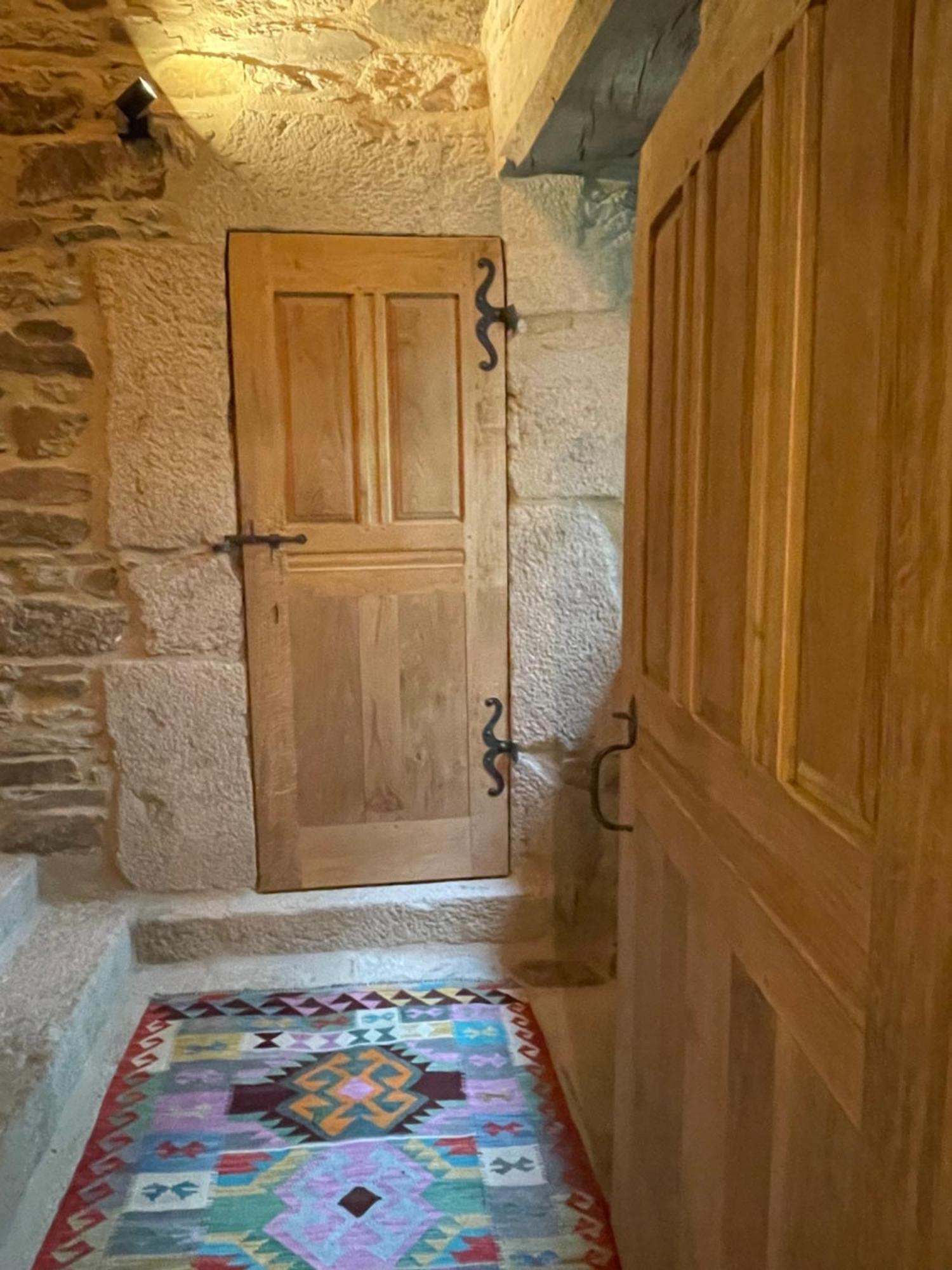 Manoir Medieval Du XV Ieme Siecle Minihy-Tréguier エクステリア 写真